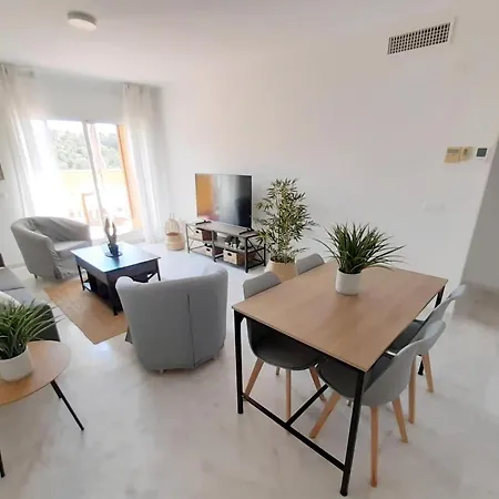 Penthouse Stunning Mountain Views Reserva De Marbe Apartment Marbella