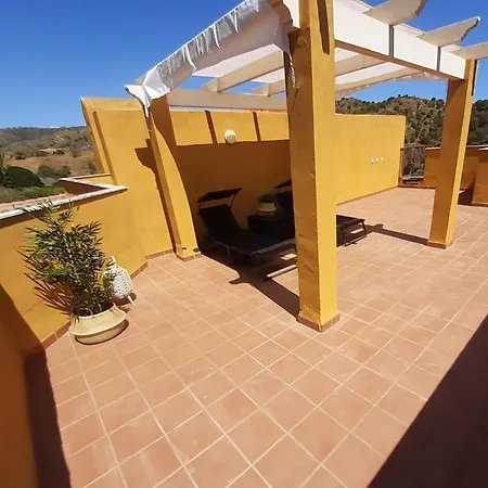 Penthouse Stunning Mountain Views Reserva De Marbe * Marbella